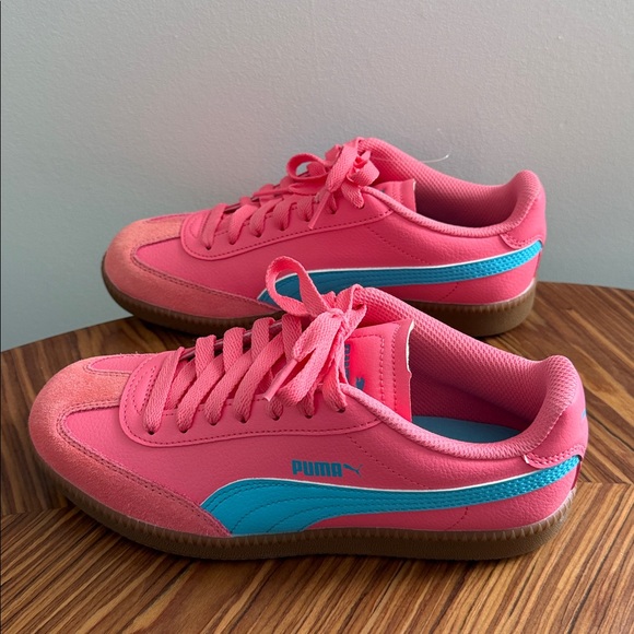 NWT Puma Women’s Sneakers Club II Era Pink/Blue Size US6 - Picture 4 of 10